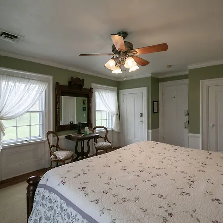 Willard Richards Inn-2